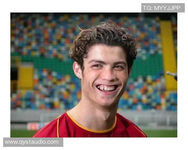 法国足球明星刀疤脸的传奇故事与辉煌成就揭秘