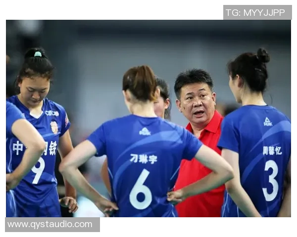 李丽独家分享排球心得与技巧助你提升球技的秘诀与经验 李丽独家分享排球心得与技巧助你提升球技的秘诀与经验